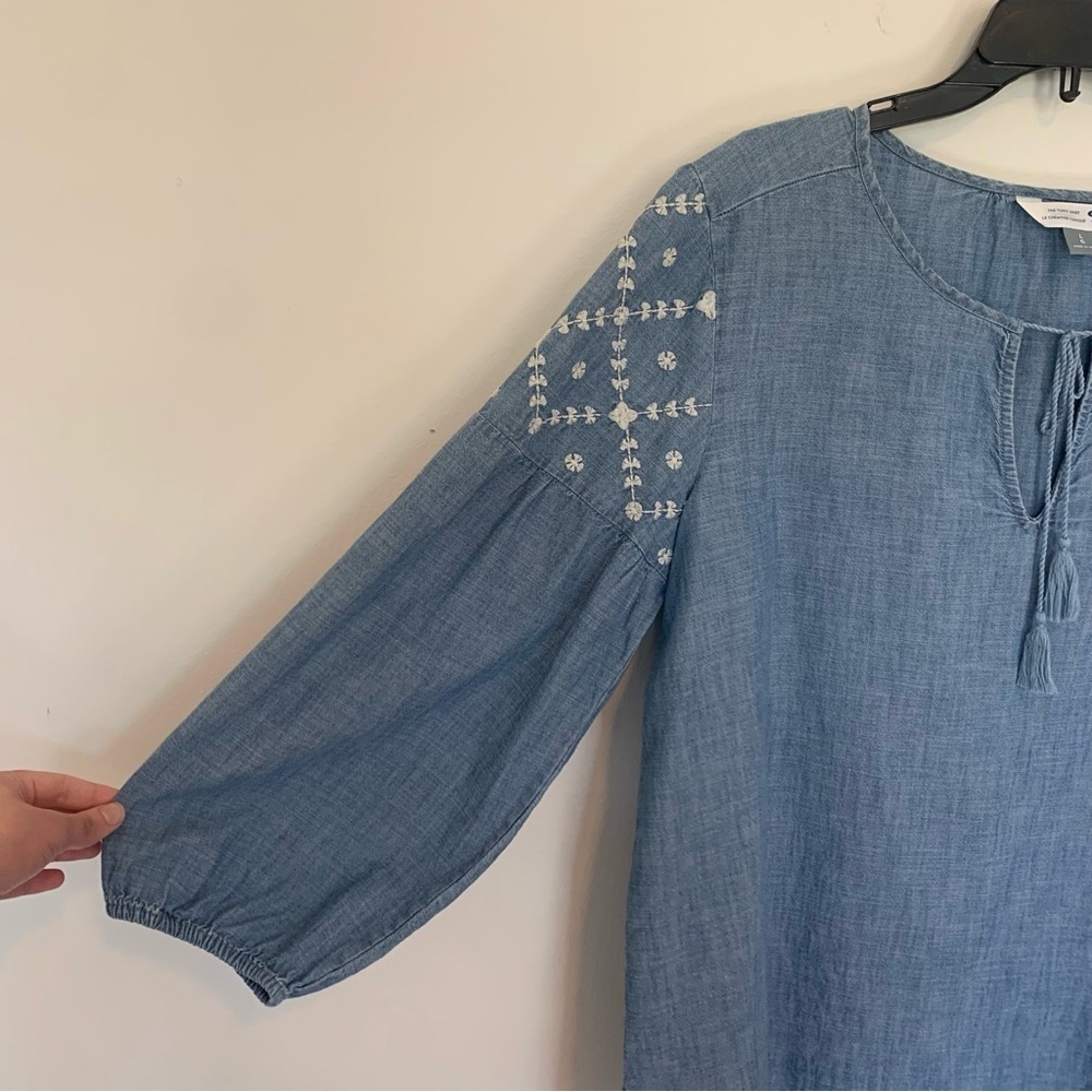 Womens Old Navy Embroidered Chambray Tassel Tunic Floral Balloon Sleeve Sz Large - Picture 2 of 10